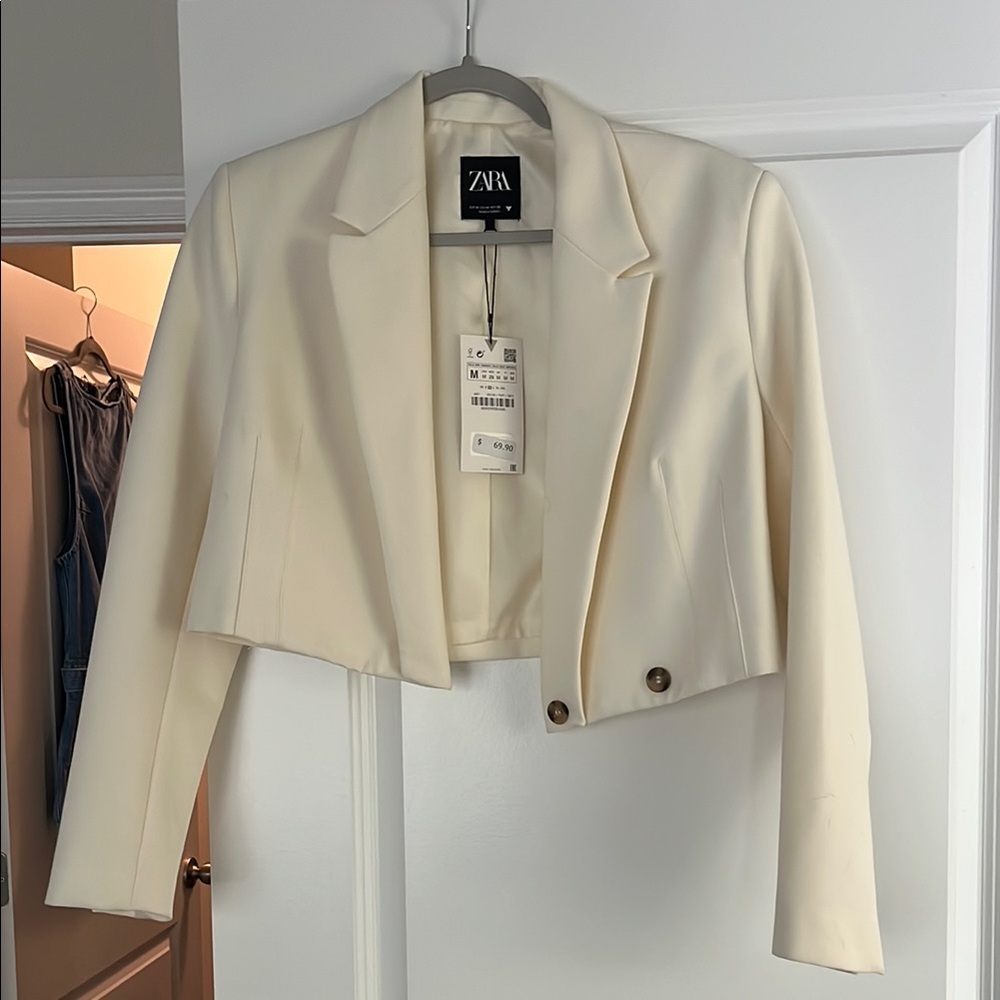 Zara Cream Tailored Cropped Blazer